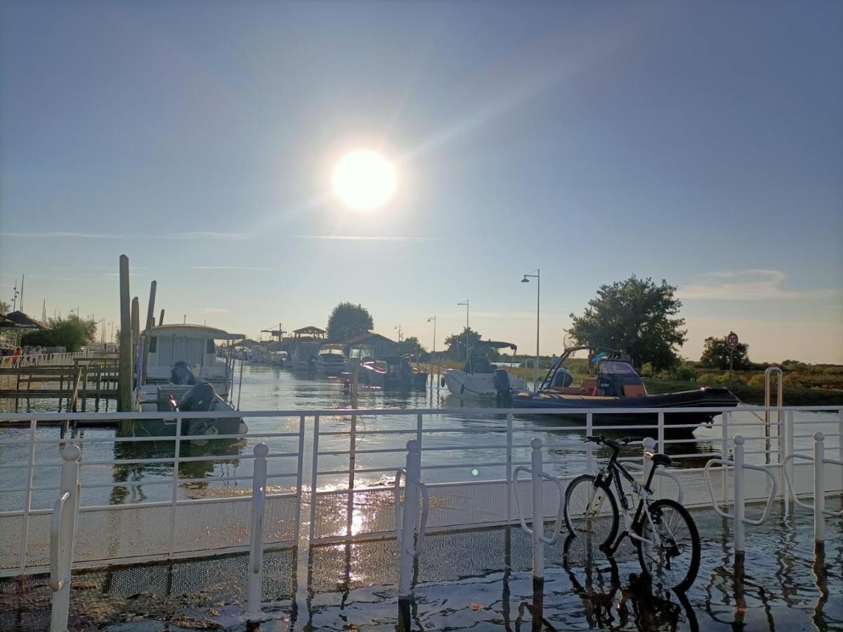 Suite Privative De 28M2 Climatisee, Proche Plage Et Commerces Audenge Eksteriør billede